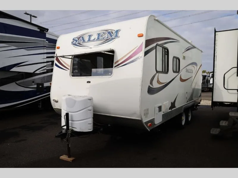 Used 2012 Forest River T19 — photo 2