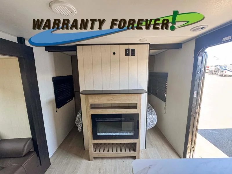 New 2026 Forest River RV Cherokee Grey Wolf 26DBH — photo 8