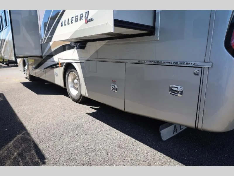 Used 2020 Tiffin Motorhomes Open Road Allegro Allegro Red 33AA — photo 3