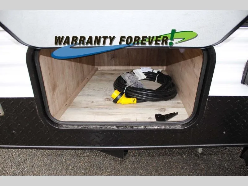 New 2025 Gulf Stream RV Trail Boss 1090K — photo 2
