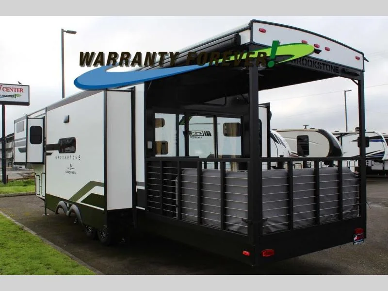 New 2025 Coachmen RV Brookstone 318RLL — photo 3