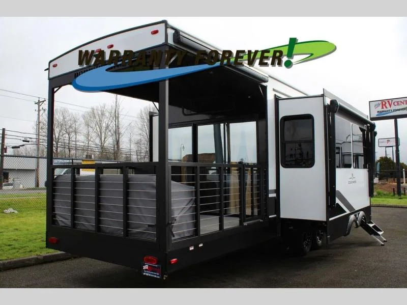 New 2025 Coachmen RV Brookstone 318RLL — photo 5