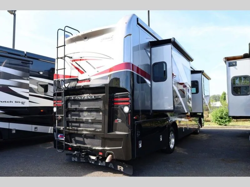Used 2022 Newmar Ventana 3407 — photo 5
