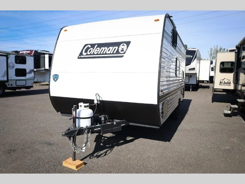Used 2025 Keystone RV Coleman 17B — photo 2