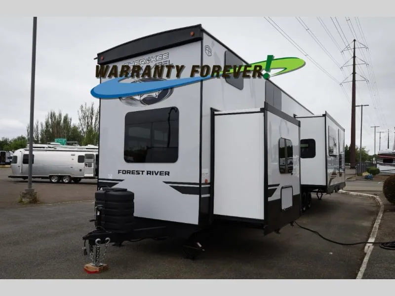 New 2026 Forest River RV Cherokee Timberwolf Black Label 39ALBL