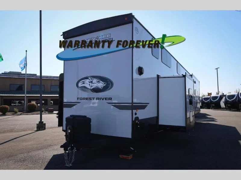 New 2026 Forest River RV Cherokee Timberwolf Black Label 39JMBL