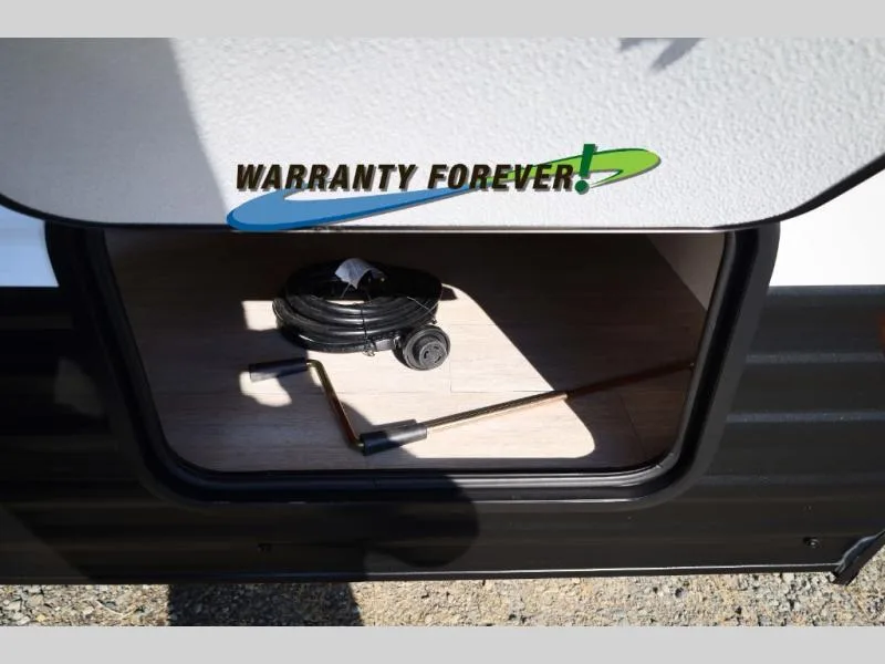 New 2027 Forest River RV Avenger 16BHX — photo 2
