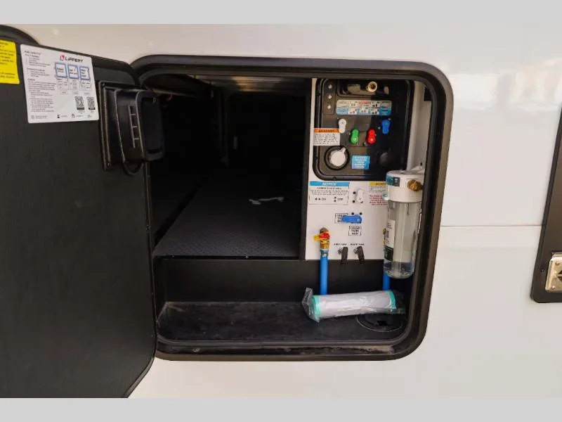 Used 2025 Grand Design 351 — photo 2