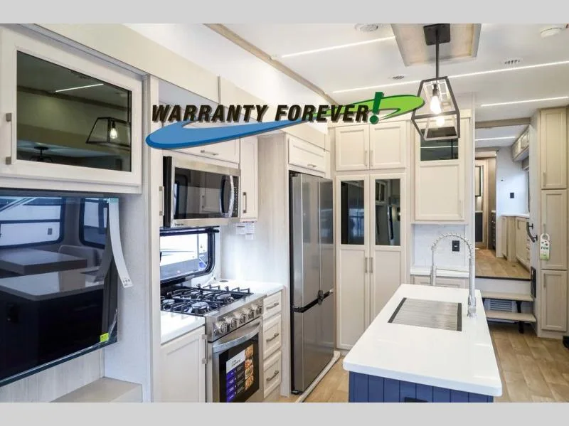 New 2026 Forest River RV Columbus 383RLH — photo 7