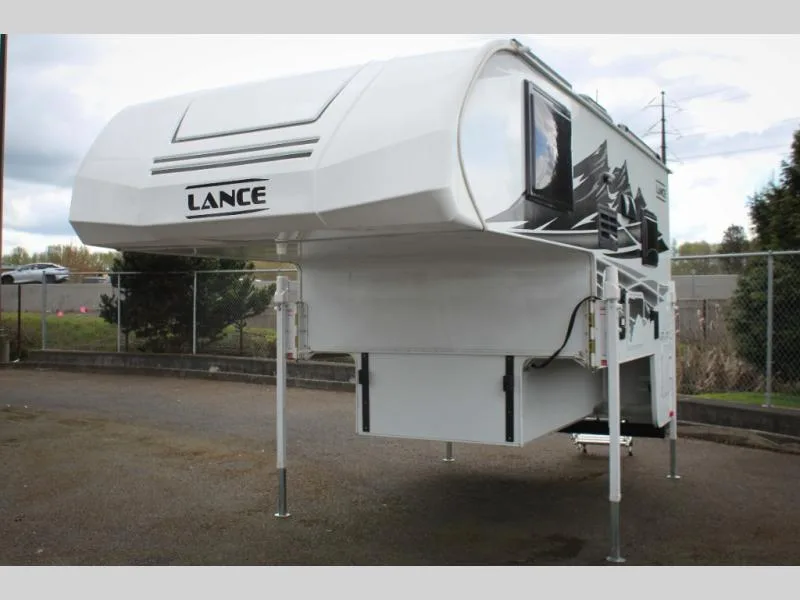 Used 2026 Lance Lance Truck Campers 825 — photo 2