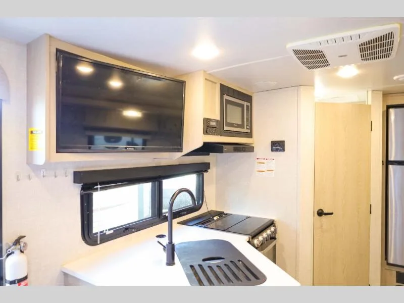 Used 2022 Rockwood ROCKWOOD MINI L — photo 4