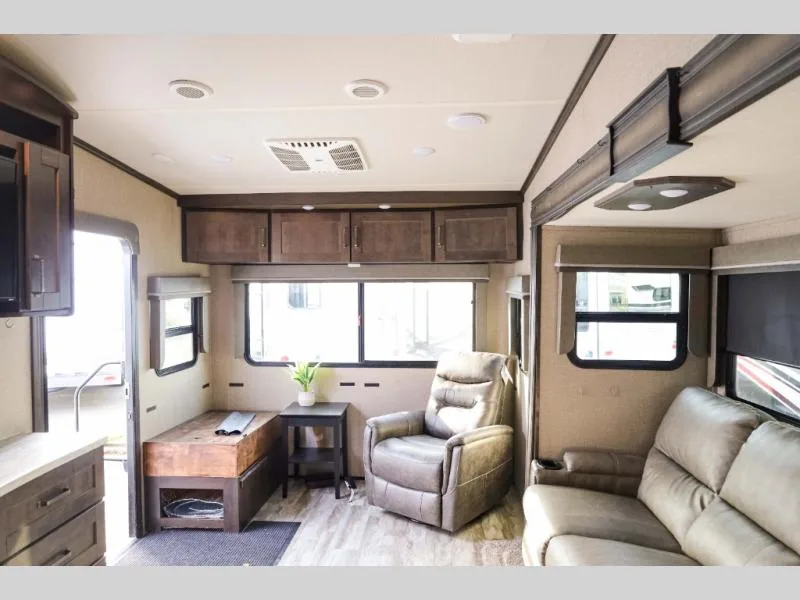 Used 2022 Grand Design Reflection 150 Series 260RD — photo 7