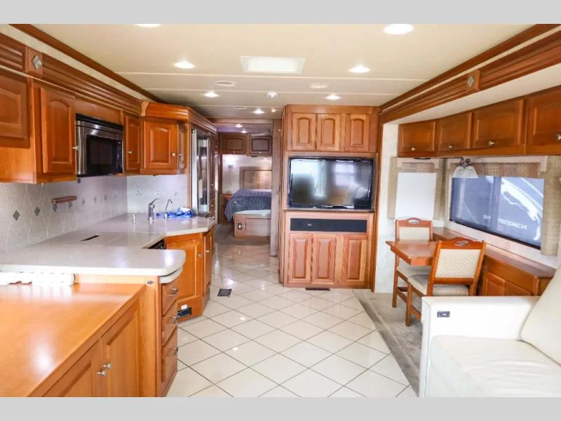 Used 2012 Winnebago 36M — photo 4