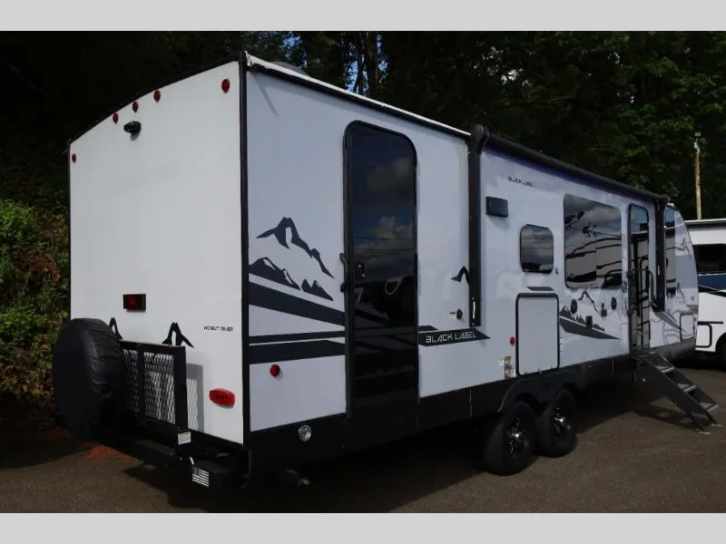 Used 2022 Forest River RV Cherokee Grey Wolf 274BRB — photo 4