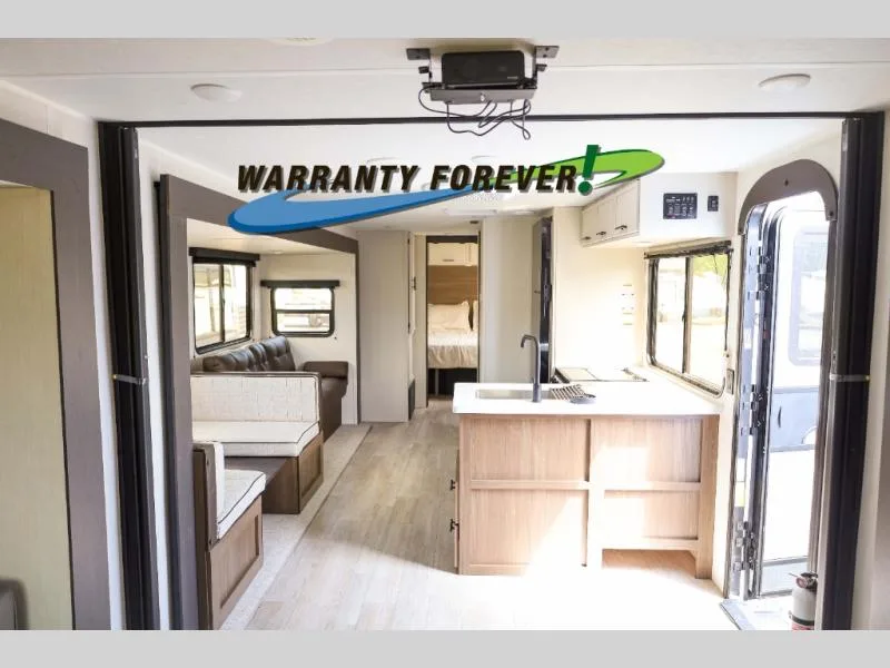 New 2026 Prime Time RV Avenger 30PO — photo 5