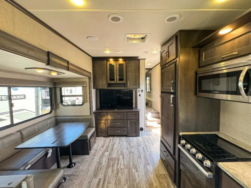 Used 2021 Grand Design Reflection 150 Series 240RL — photo 8