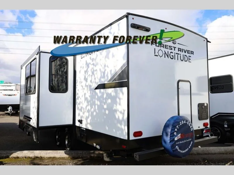 New 2026 EAST TO WEST Longitude 255BH — photo 4
