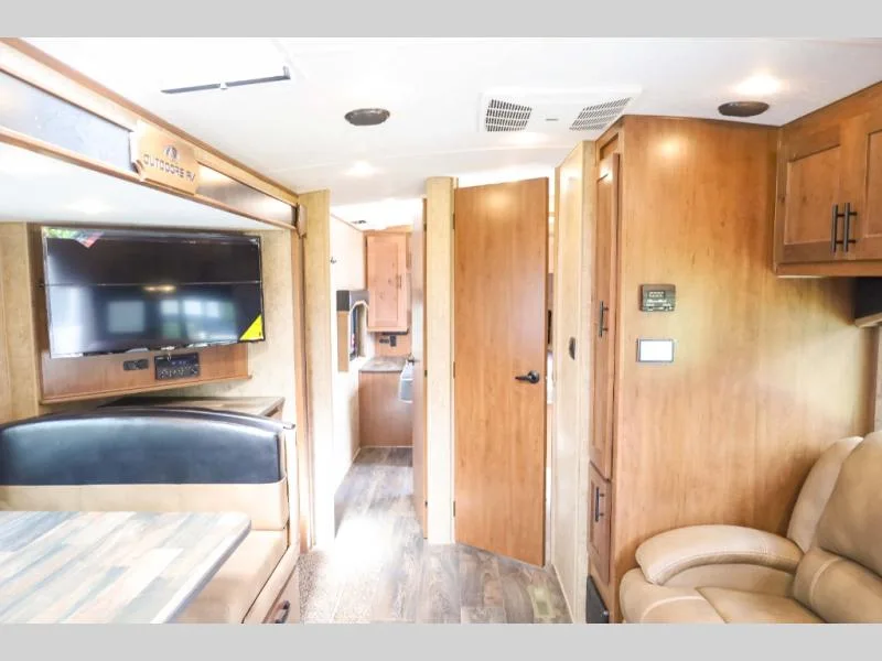 Used 2024 Outdoors RV Back Country Series MTN TRX 24KRS — photo 5