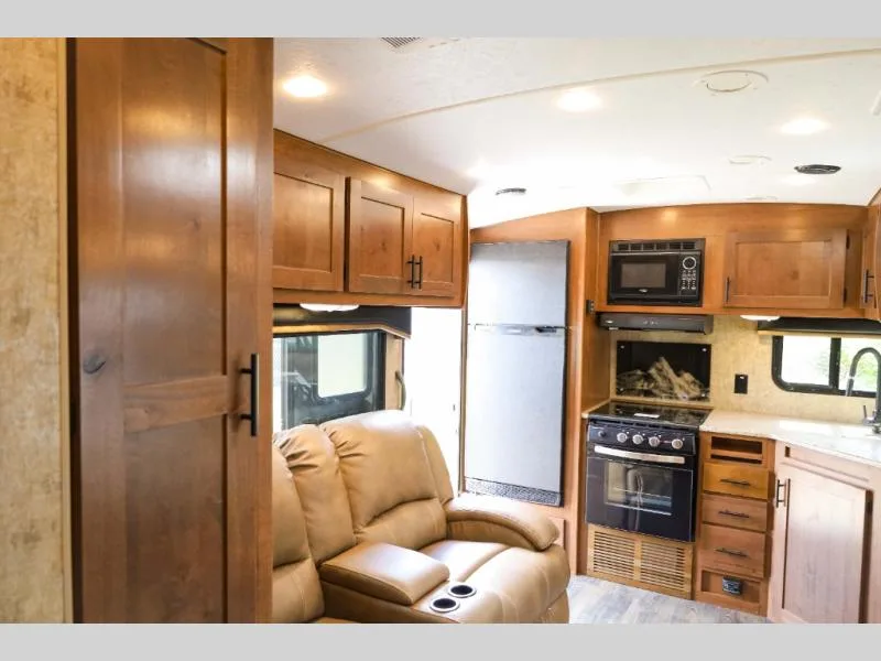Used 2024 Outdoors RV Back Country Series MTN TRX 24KRS — photo 8