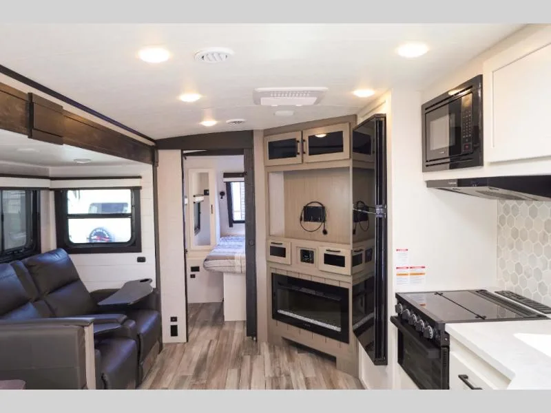 Used 2024 Jayco White Hawk 27RB — photo 5