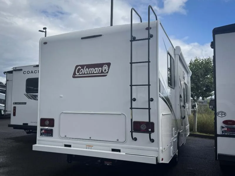 Used 2024 Thor Motor Coach Coleman 28CM — photo 2