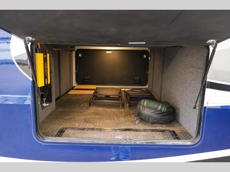 Used 2022 Forest River 39RK — photo 3