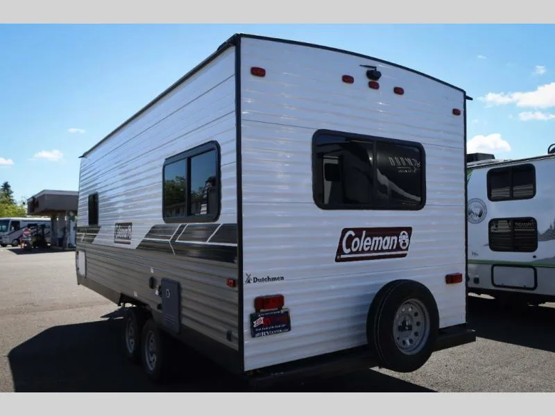 Used 2024 Keystone RV Coleman Lantern 202R — photo 4