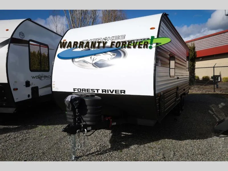 New 2026 Forest River RV Cherokee Grey Wolf 20RDSE — photo 2