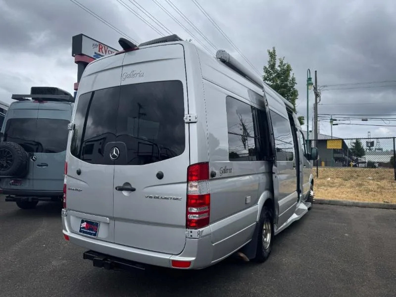 Used 2016 Coachmen RV Galleria 24ST — photo 4