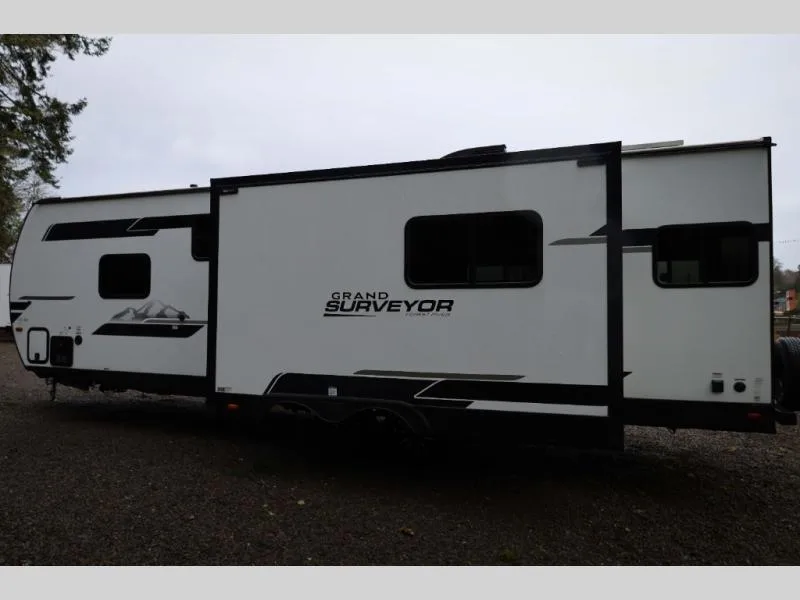 Used 2024 Forest River RV Grand Surveyor 253RLS — photo 3