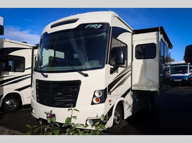 Used 2018 Forest River RV FR3 25DS — photo 2