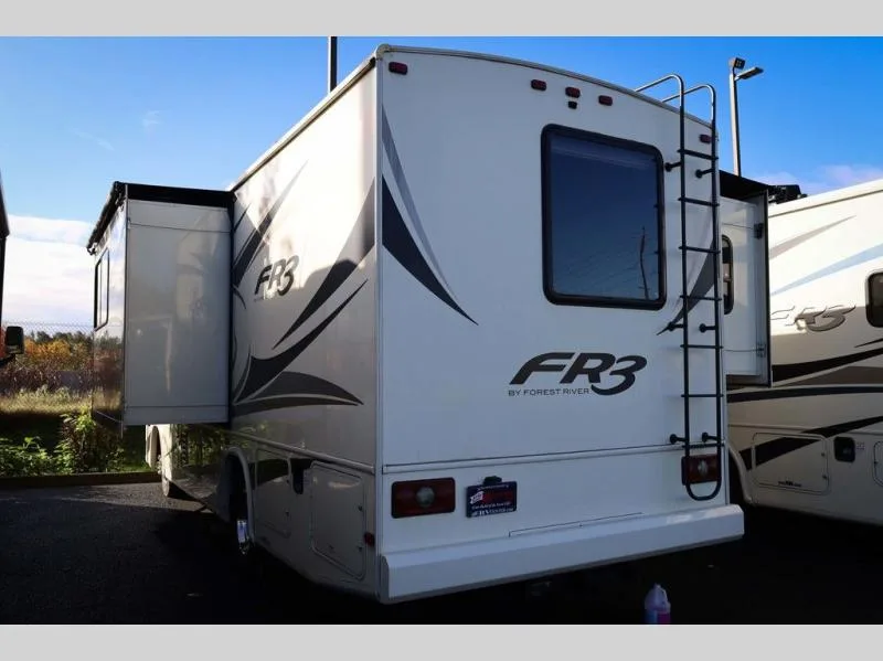 Used 2018 Forest River RV FR3 25DS — photo 4