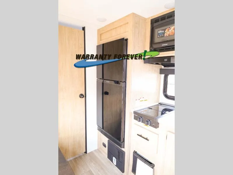 New 2027 Forest River RV Cherokee Wolf Pup 16FQW — photo 4